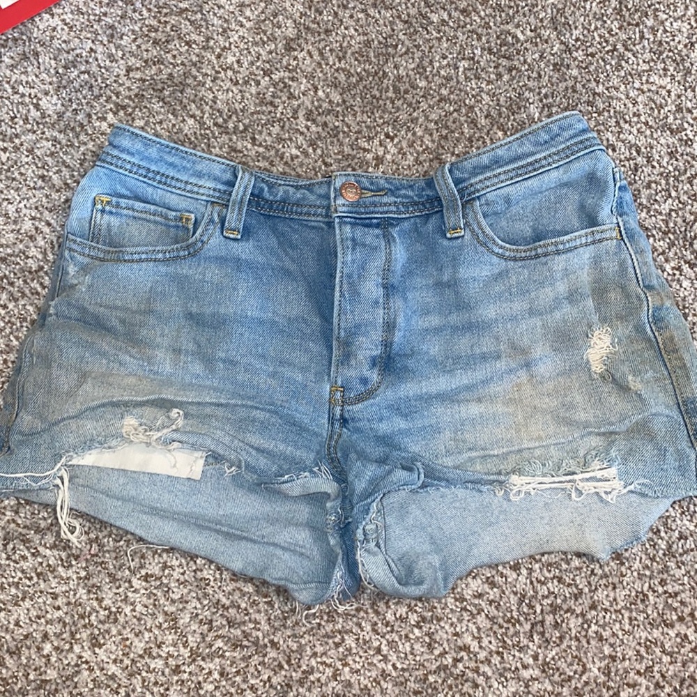 Hollister High Rise Mom short